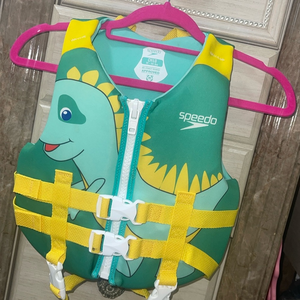 Vest for swimming